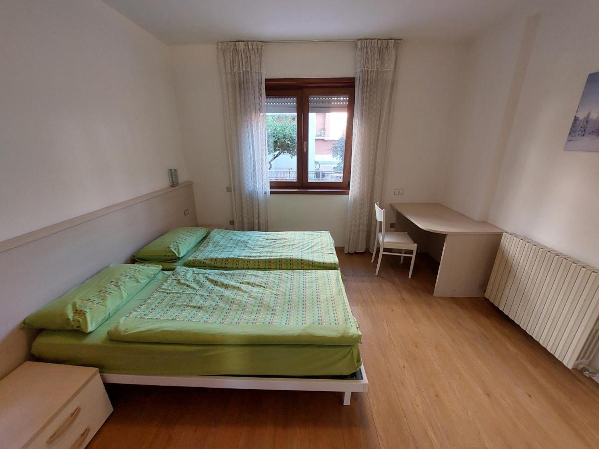 Villa Martina Torbole Sul Garda Buitenkant foto