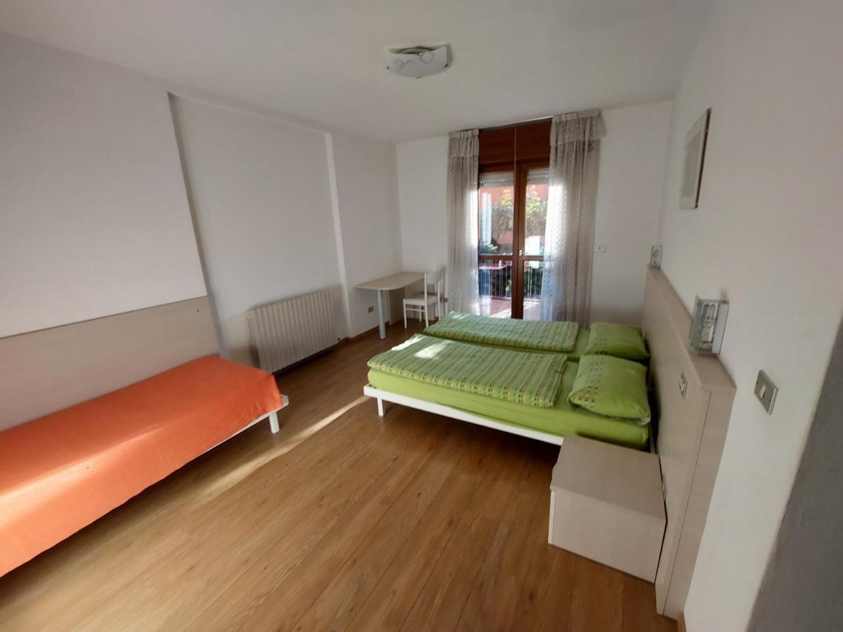 Villa Martina Torbole Sul Garda Buitenkant foto