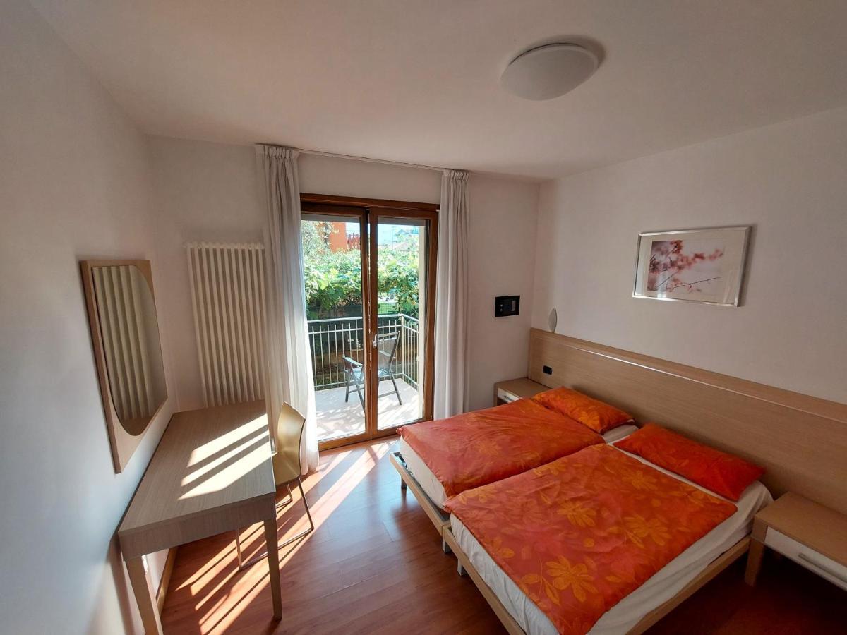 Villa Martina Torbole Sul Garda Buitenkant foto