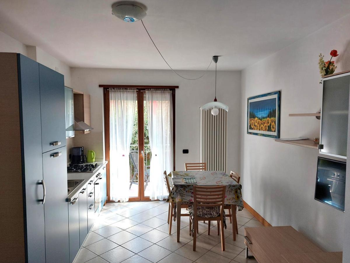 Villa Martina Torbole Sul Garda Buitenkant foto