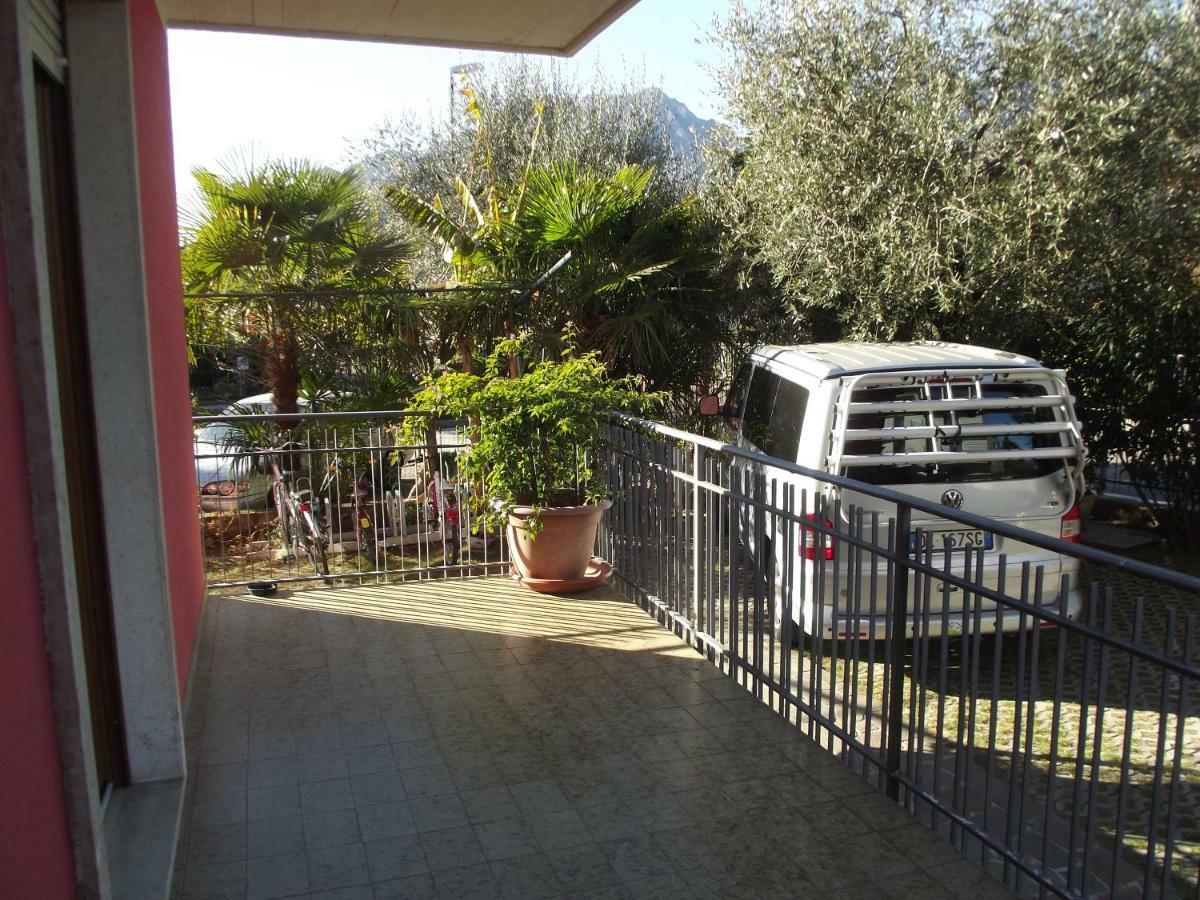 Villa Martina Torbole Sul Garda Buitenkant foto